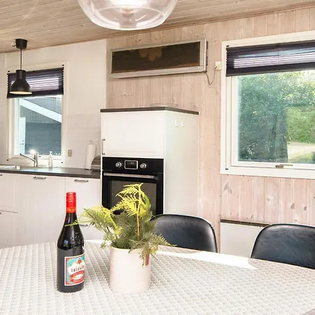 Semesterbostad 5 Person In Bording-by Traum Bording Stationsby